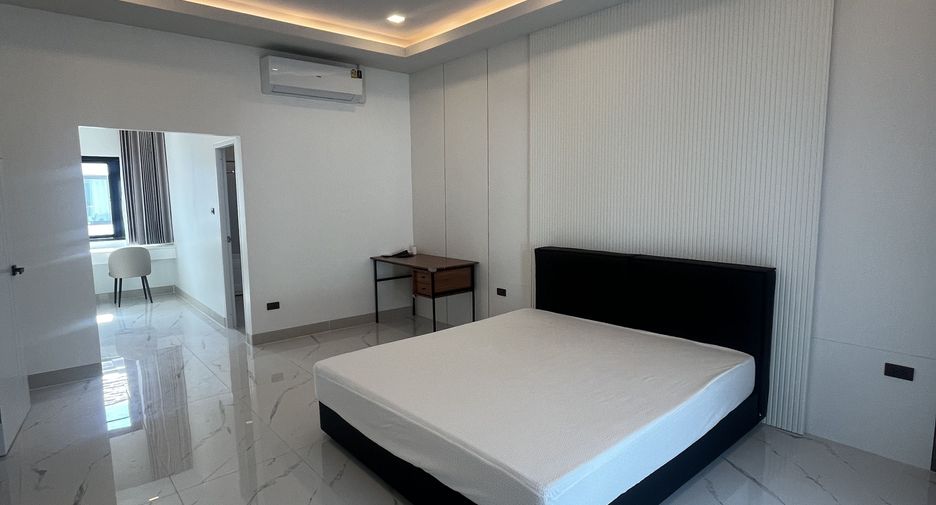For rent 5 ベッドルーム villa in Bang Lamung, Chonburi