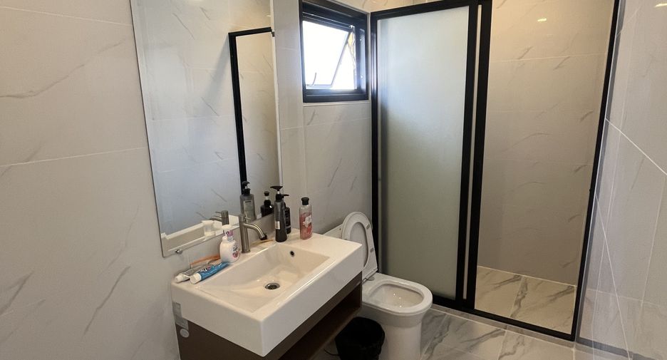 For rent 5 ベッドルーム villa in Bang Lamung, Chonburi