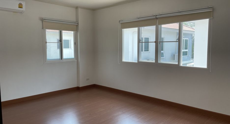 Casa en venta de 3 habitaciones en Phra Pradaeng, Samut Prakan