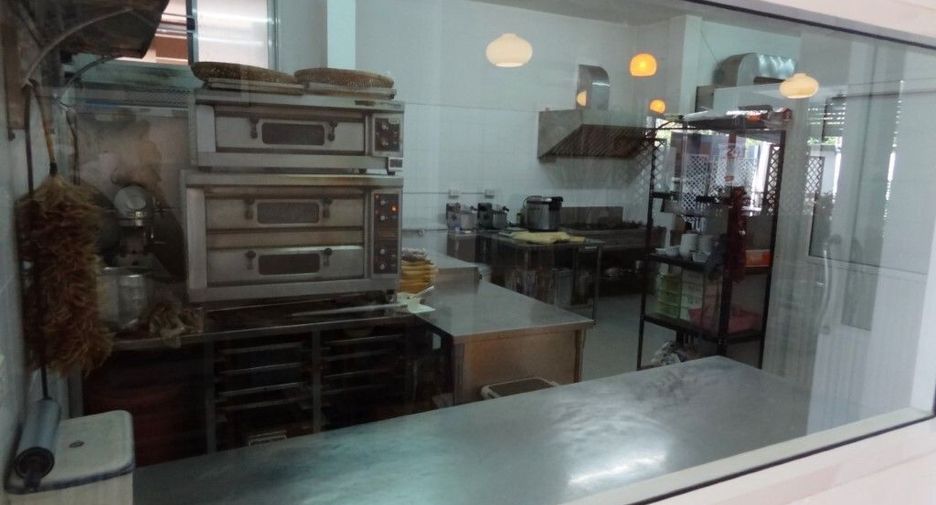 Hotel zum Kauf mit 9 Zimmer in Mueang Buriram, Buriram