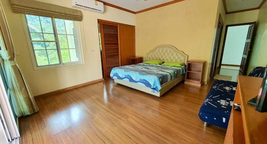 Villa zum Kauf mit 6 Zimmer in Mueang Phuket, Phuket
