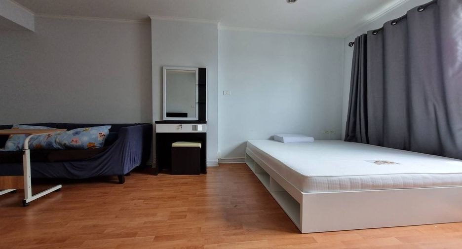 For sale studio condo in Bang Kapi, Bangkok