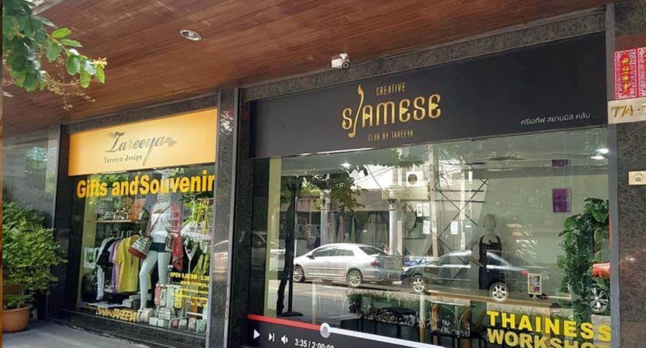 For sale 6 bedrooms retail Space in Khlong San, Bangkok