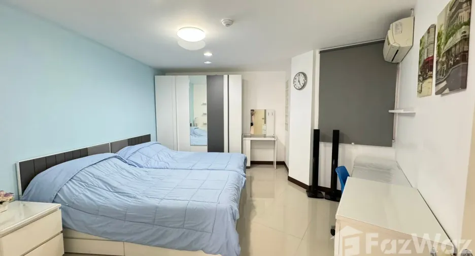 For sale and for rent 2 bedrooms condo in Si Racha, Chonburi