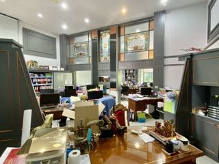 For sale 4 bedrooms townhouse in Yan Nawa, Bangkok