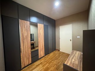 Condo en venta de 2 habitaciones en Bang Na, Bangkok