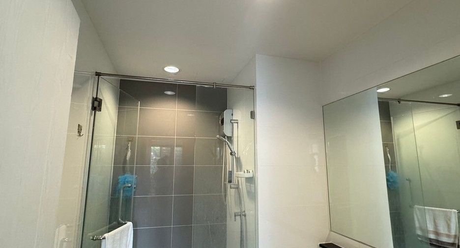 For sale 2 bedrooms condo in Bang Na, Bangkok