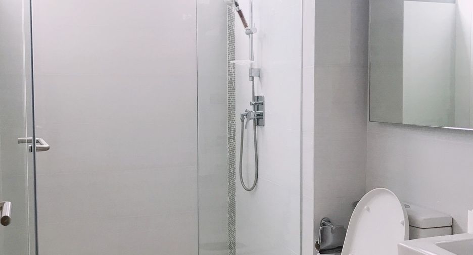 For sale 2 bedrooms condo in Sathon, Bangkok