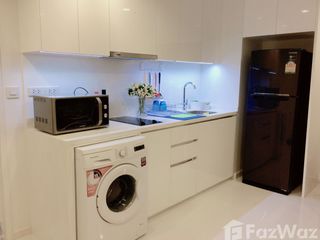 Wohnung zum Kauf mit 2 Zimmer in Sathon, Bangkok