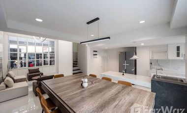 Reihenhaus zum Kauf und zur Miete mit 6 Zimmer in Chatuchak, Bangkok