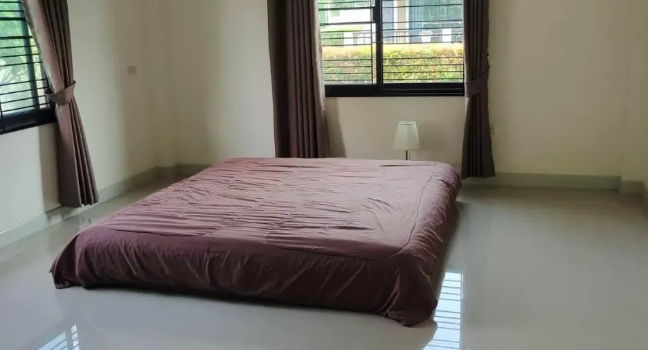 For sale and for rent 3 bedrooms house in Sattahip, Chonburi
