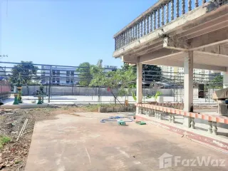 出售 5 卧室 独立屋 在 Bang Na, 曼谷