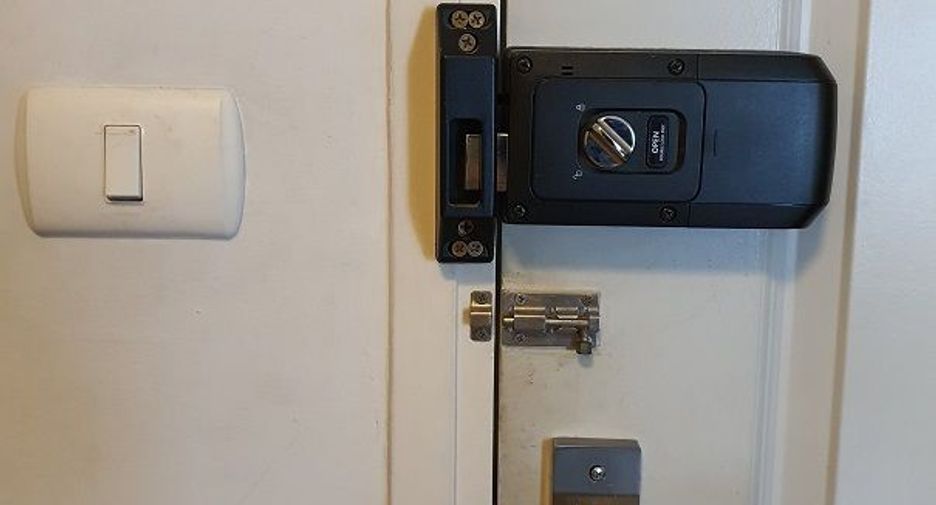 For sale studio condo in Bang Kapi, Bangkok