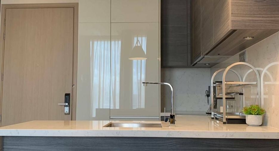 For sale and for rent 1 bed condo in Watthana, Bangkok