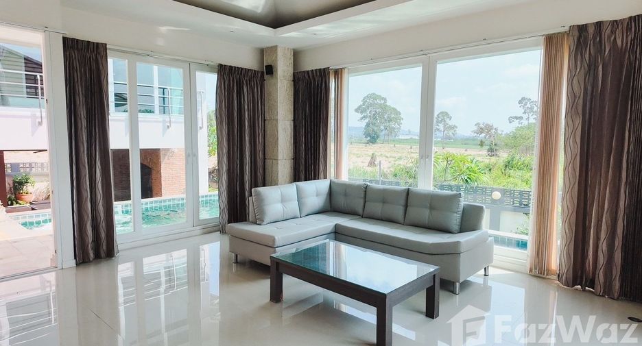 Villa zur Miete mit 4 Zimmer in Bang Saray, Pattaya
