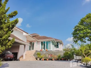 For rent 4 ベッドルーム villa in Bang Saray, Pattaya