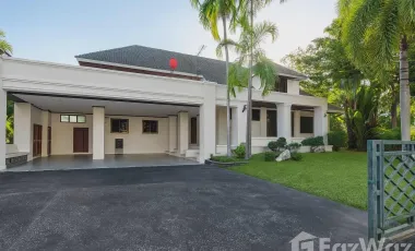 For rent 5 bedrooms villa in Mueang Khon Kaen, Khon Kaen