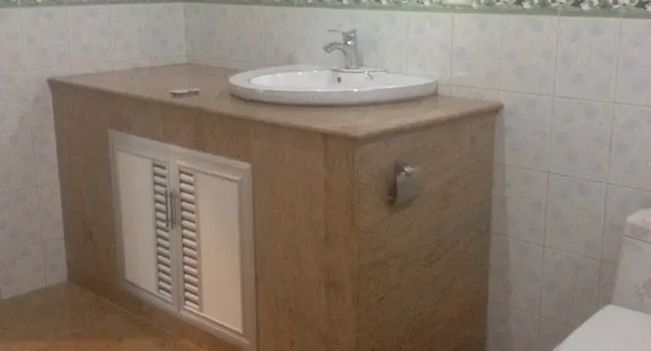 For sale 6 bedrooms house in Mueang Kalasin, Kalasin