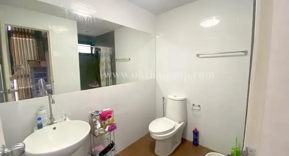 For sale 4 bedrooms townhouse in Pak Kret, Nonthaburi
