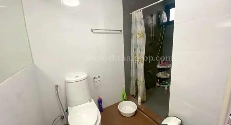 For sale 4 bedrooms townhouse in Pak Kret, Nonthaburi