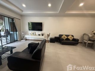 For sale 3 bedrooms townhouse in Na Jomtien, Pattaya
