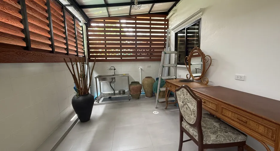 À vendre 3 chambres maison de ville à Sattahip, Chonburi