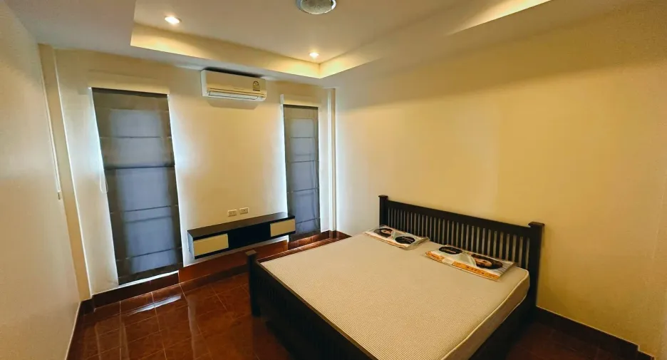 For rent 3 bedrooms house in Mueang Phuket, Phuket