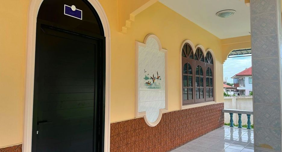 For rent 3 bedrooms house in Mueang Phuket, Phuket
