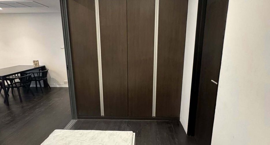 Condo en venta y en alquiler de 2 habitaciones en Watthana, Bangkok