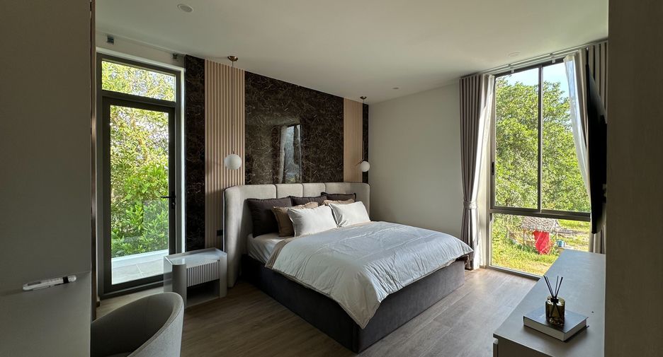 Villa zum Kauf mit 4 Zimmer in Kathu, Phuket