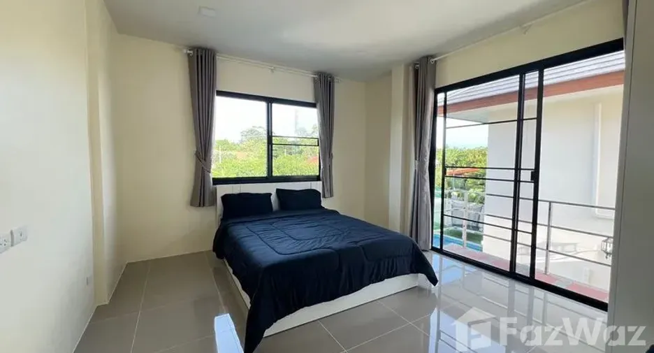 For rent 4 bedrooms villa in Bang Lamung, Chonburi