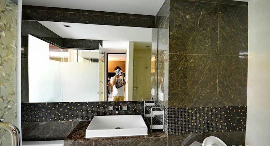 For sale and for rent 1 bed condo in Watthana, Bangkok