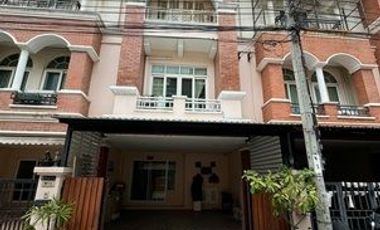 ขาย 3 ห้องนอน ทาวน์เฮ้าส์ ใน ลาดพร้าว, กรุงเทพฯ