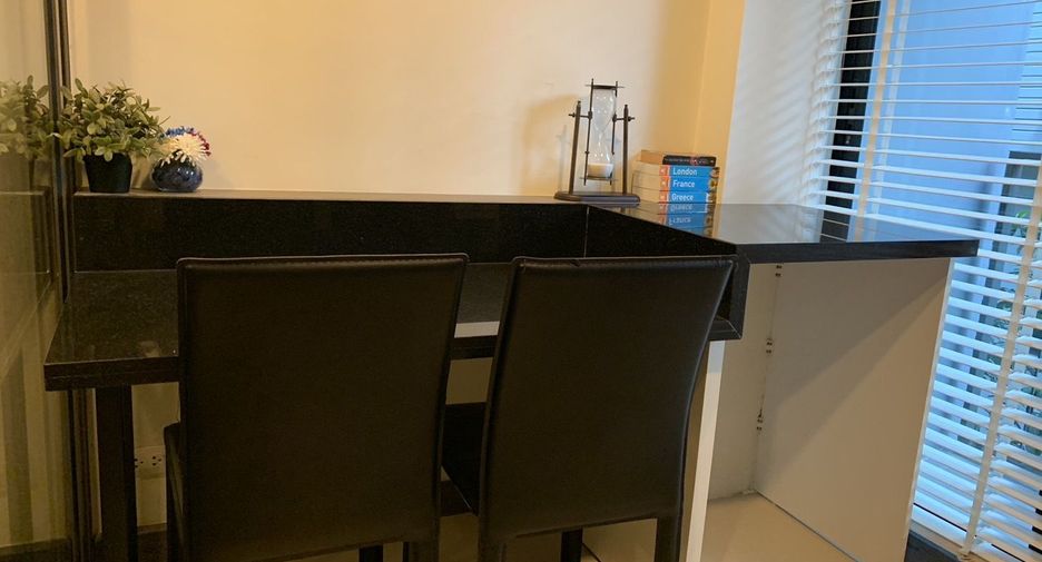 For sale and for rent 1 bed condo in Watthana, Bangkok