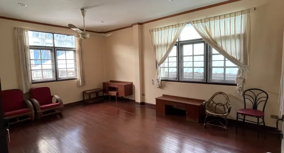 Продажа 4 спальни дом в Mueang Songkhla, Songkhla