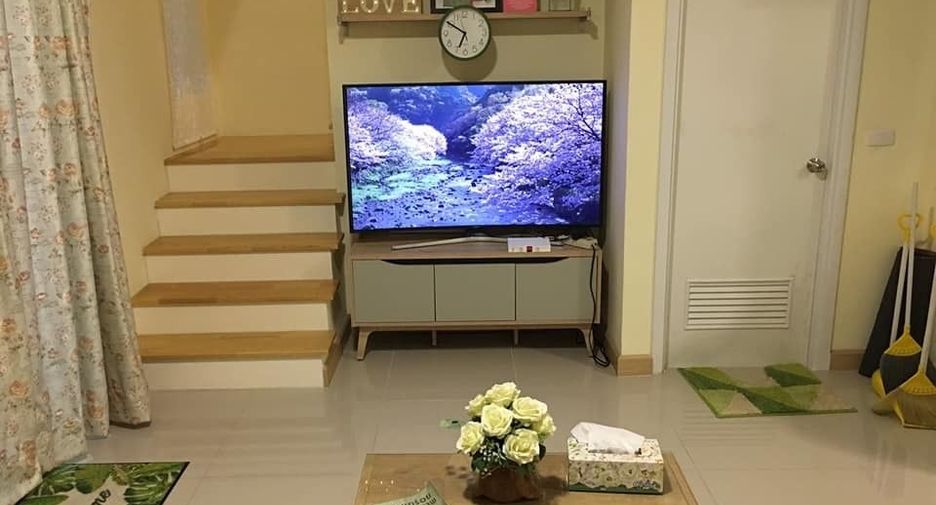 For sale 4 bedrooms townhouse in Bang Phli, Samut Prakan