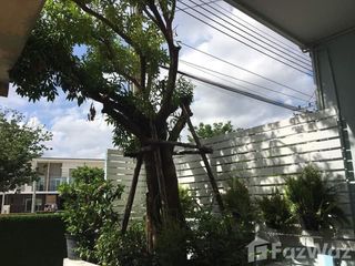 For sale 4 bedrooms townhouse in Bang Phli, Samut Prakan