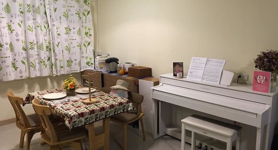 For sale 4 bedrooms townhouse in Bang Phli, Samut Prakan