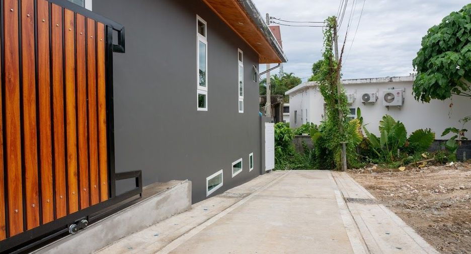 For sale 4 ベッドルーム villa in Mueang Phuket, Phuket