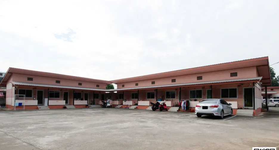 For sale hotel in Mueang Uttaradit, Uttaradit