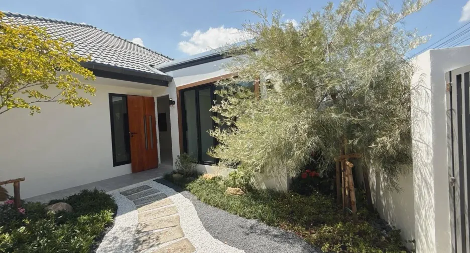 For sale 3 bedrooms townhouse in Mueang Phuket, Phuket