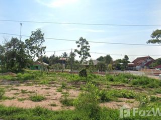 出售 土地 在 Bang Lamung, Chon Buri
