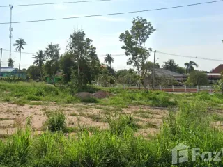 出售 土地 在 Bang Lamung, Chon Buri