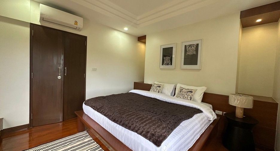 For sale and for rent 6 bedrooms villa in Bang Lamung, Chonburi