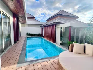 For sale 5 bedrooms villa in Thalang, Phuket