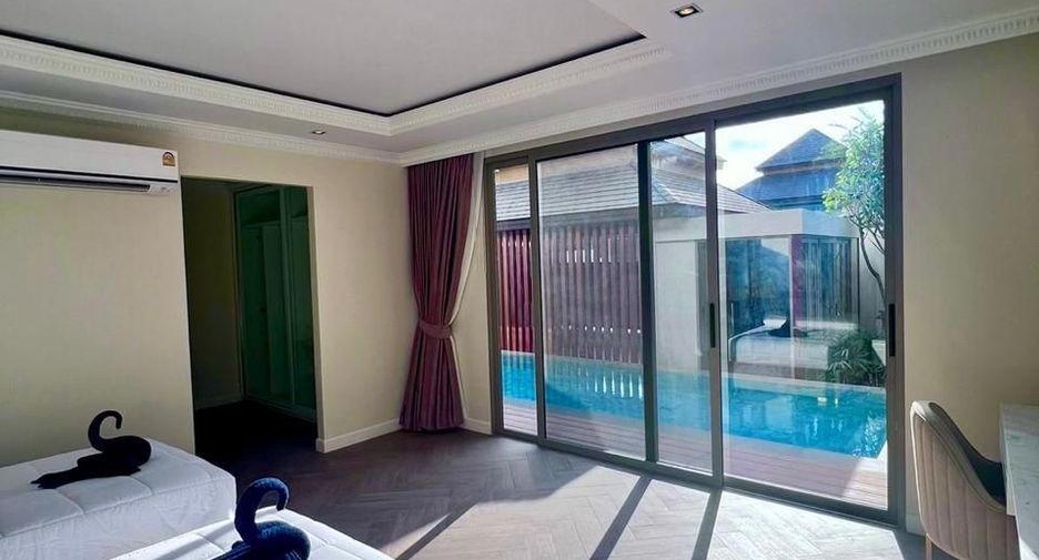 For sale 5 bedrooms villa in Thalang, Phuket