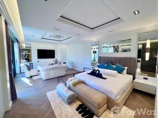 For sale 5 bedrooms villa in Thalang, Phuket
