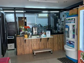 For sale retail Space in Phra Khanong, Bangkok