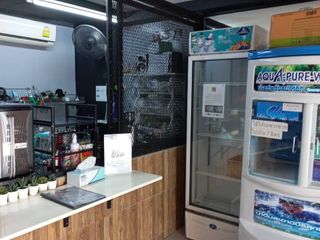 For sale retail Space in Phra Khanong, Bangkok