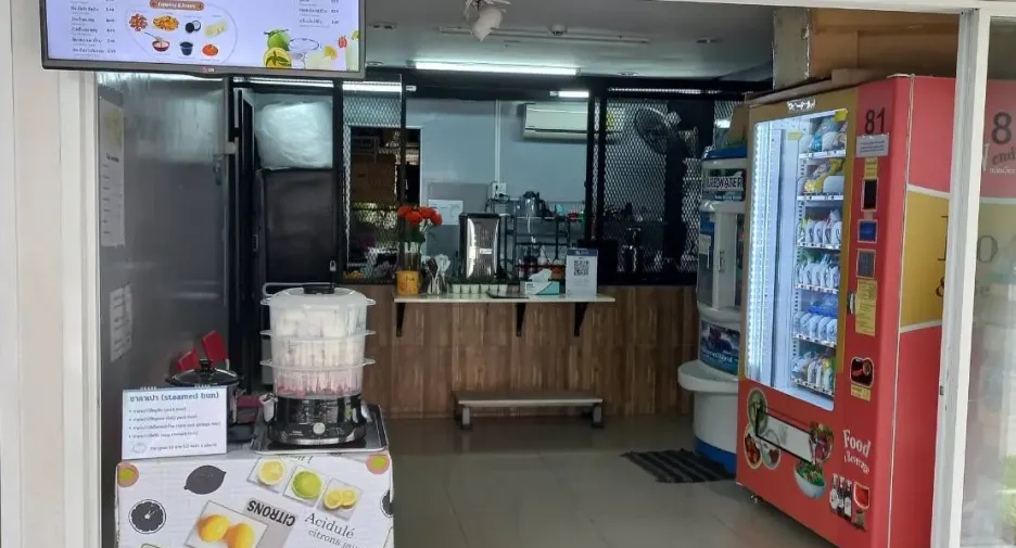 For sale retail Space in Phra Khanong, Bangkok